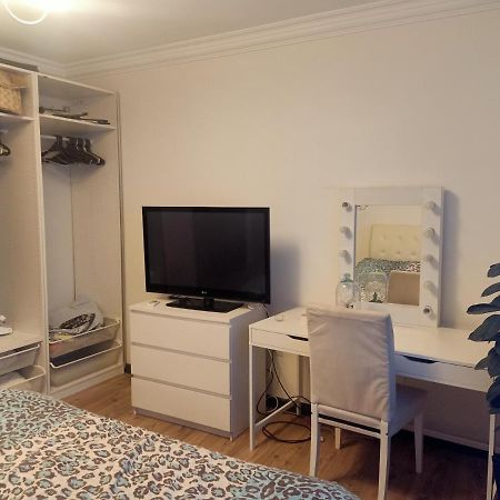 Fully Furnished Apartment At Ocean Blue Compound Caïro Buitenkant foto